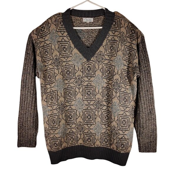 Qiviuk sweater unisex M bison fibre merino wool mulberry silk v-neck geometric - Picture 1 of 9